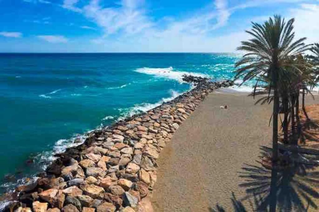 Appartamento Torrenueva Con Vistas A La Playa Esterno foto