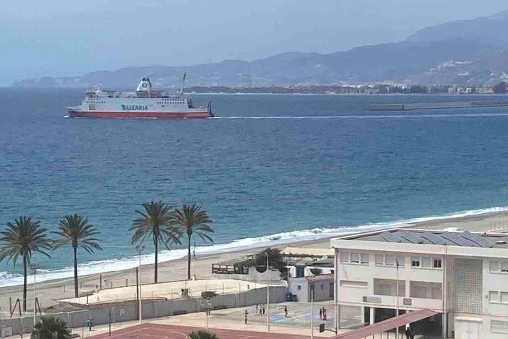 Appartamento Torrenueva Con Vistas A La Playa Esterno foto